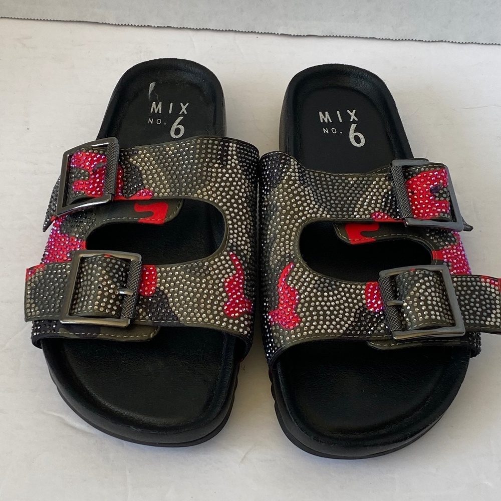 Mix No. 6 Camo and Black Sandals with Sequins Sz 7